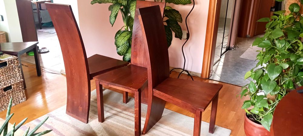 Комплект столове от дъбов масив