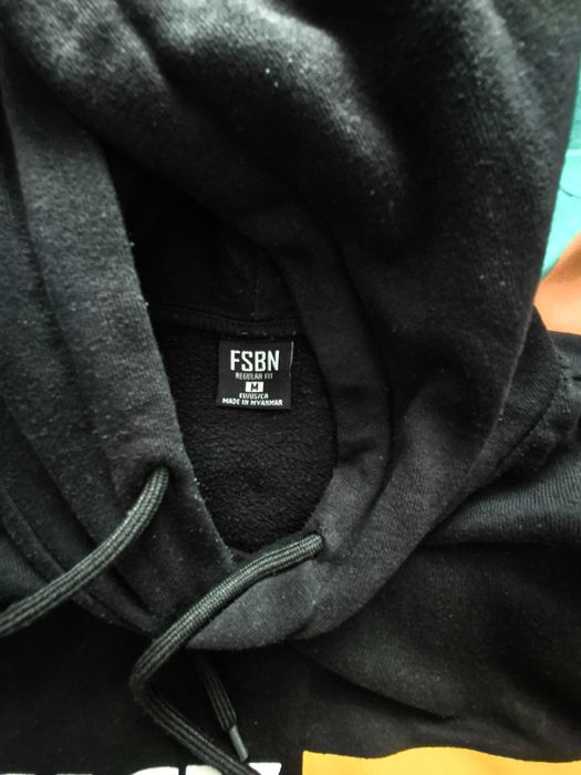 Fuck off“ – черен мъжки суитшърт