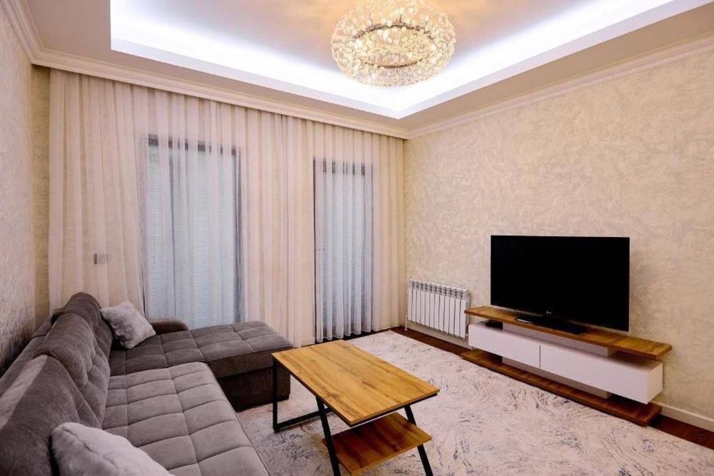 Продается 3х комнатная квартира,ЖК Нур Намуна,Алайский,70м2