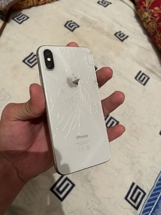 Айфон x 100% емкость