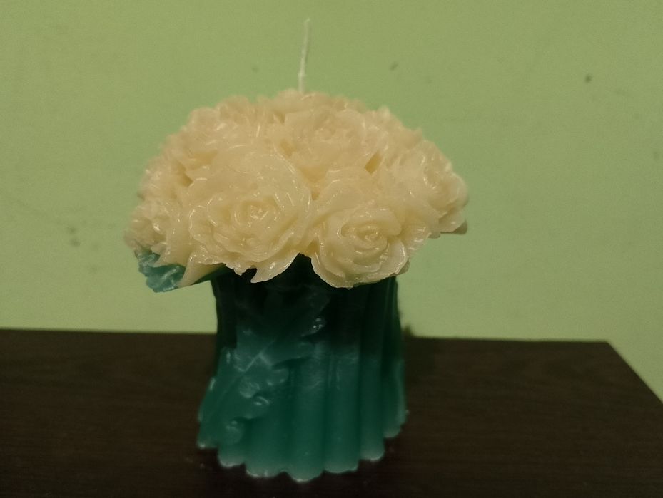 Ръчно изработени ароматни свещи за всеки повод!