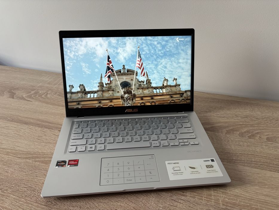 Laptop Asus: Amd Ryzen 5, 24Gb Ram, SSD 512 Gb , portabil