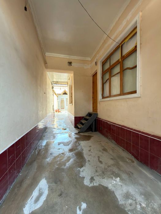 Hovli sotiladi 1,5 sorix 105.000