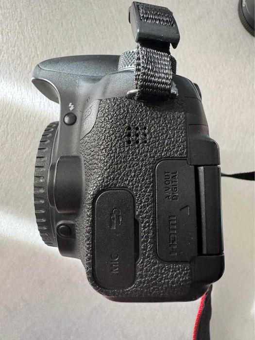 Комплект за снимане Canon EOS 760D