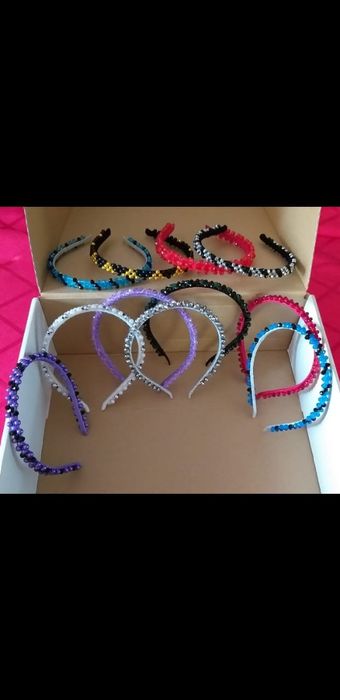 Подарок для любимых!ободки ручной работы.