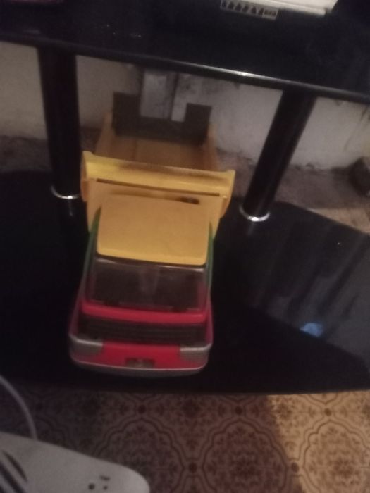 Продам детские машинки