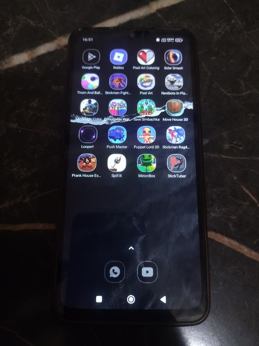 Продам телефон poco c 65