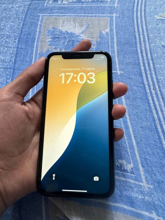 Iphone 11 sotiladi