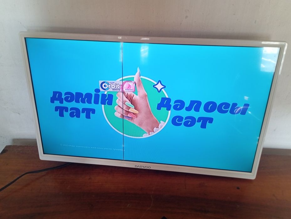 Продам телевизор Daewoo , диагональ 60 см .