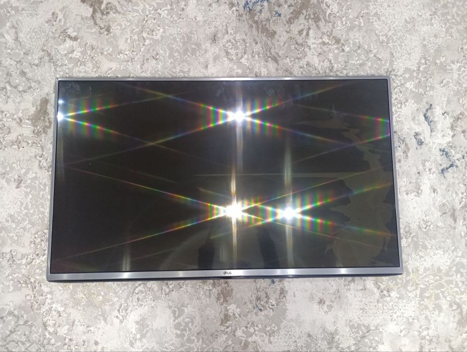 Продаётся телевизор LG 43