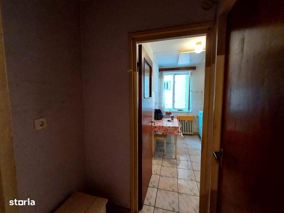 Apartament 3 camere decomandat 80mp Deva – str. Titu Maiorescu, parter
