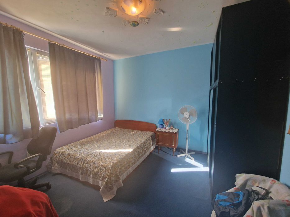 Продава се Двустаен апартамент в Благоевград, Еленово 1 - 63 кв.м за 1064 €/кв.м - Снимка #3