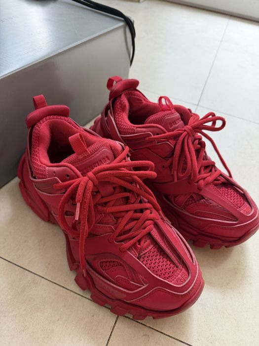 Balenciaga Track 2 Malboro red 38 размер