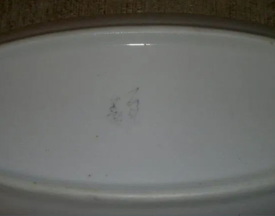 Продам фарфоровые селёдочницы времён СССР