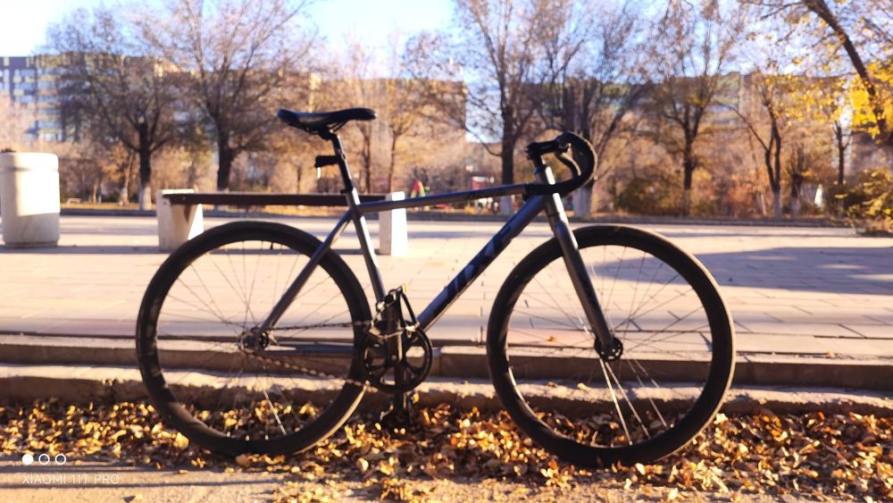 Велосипед фикс jixf новый