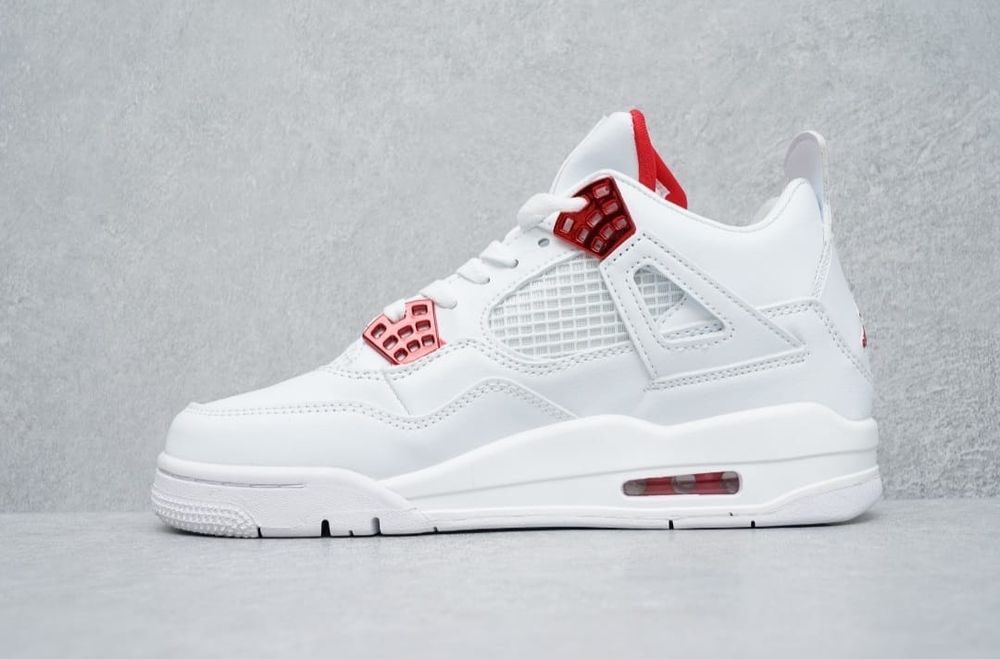 Jordan 4 retro metallic red