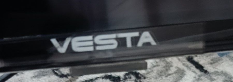 Yangi ishlatilmagan 32 tali Telvizor sotiladi!