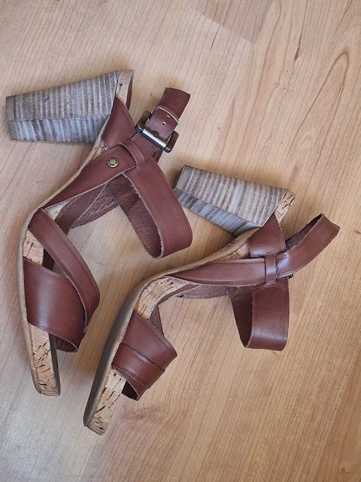 Елегантни сандали на ток MEXX от естествена кожа