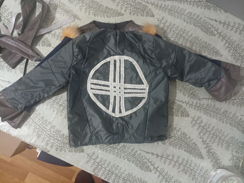 Детский бөрік с жилеткой