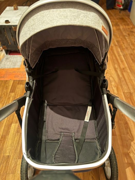 Продам коляска ,