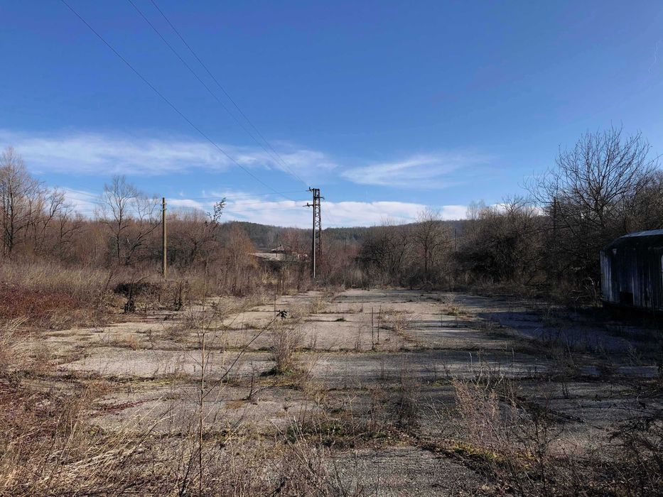 Стопанска сграда в с. Боровци