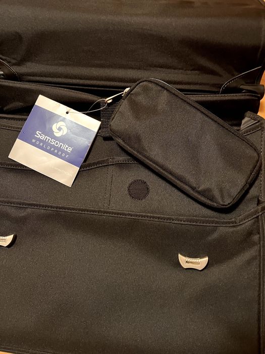 Бизнес чанта за лаптоп Samsonite