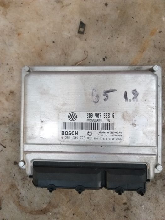 Calculator ECU Vw Passat B5.5 cod038906019ke/038906019AJ/8DO 907 558 G