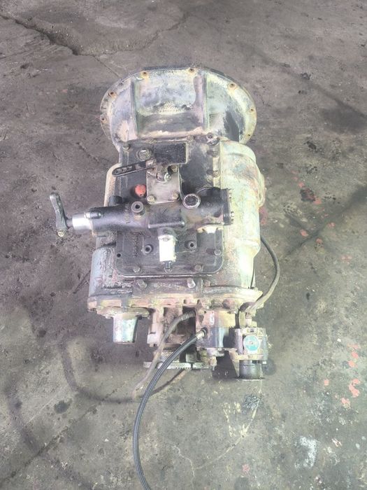 Karopka Shacman 8 talik sotiladi