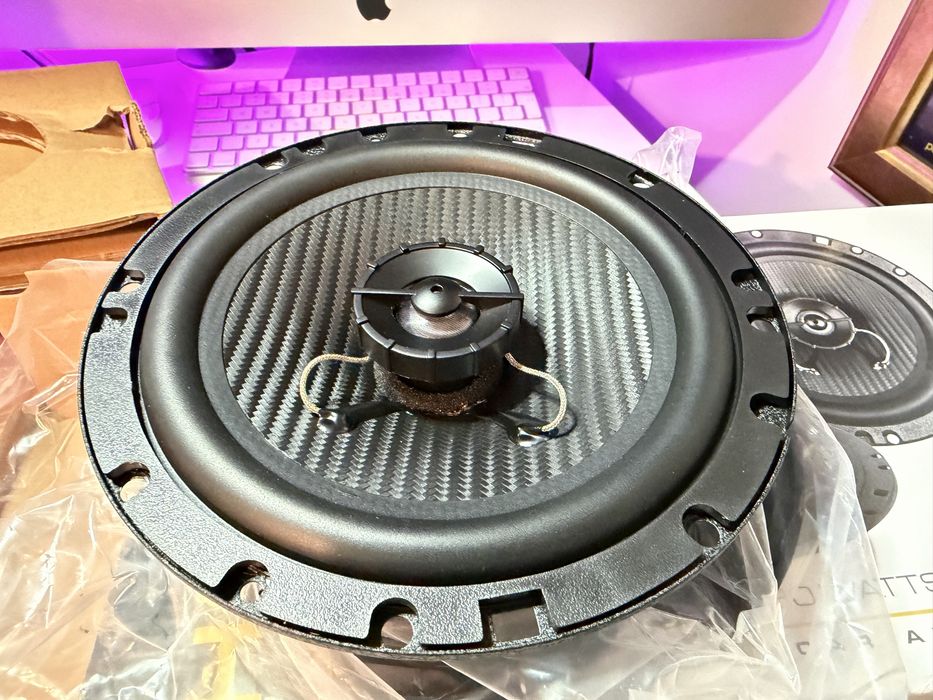 Boxe auto ESX Horizon HZ62