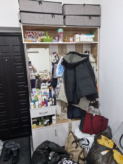 Прихожая б/у в хорошем состоянии