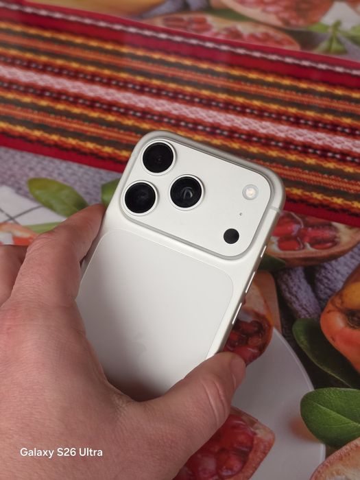 iPhone 17 Pro  256GB Silver  Нов! Гаранция!