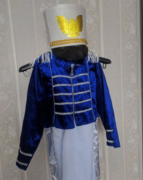 Прoкат новогодних костюмов