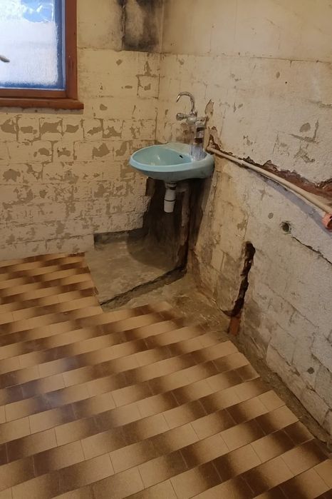 Продава се Къща в Перник, Ралица - 235 кв.м за 651 €/кв.м - Снимка #20