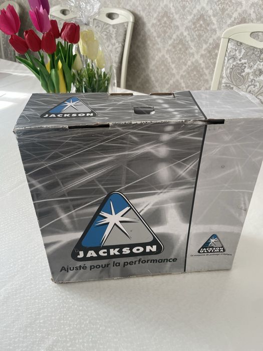 Продам коньки Jackson