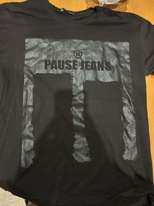 Тениски Pause Jeans  Двете комплект!!