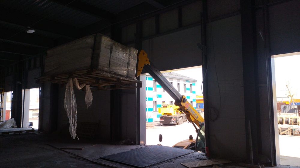 Услуги вилочного погрузчика!!!