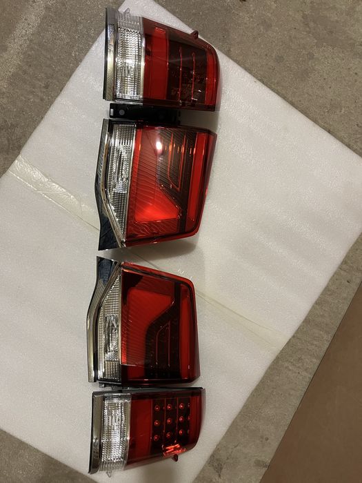 Фонари задние Land Cruiser 200