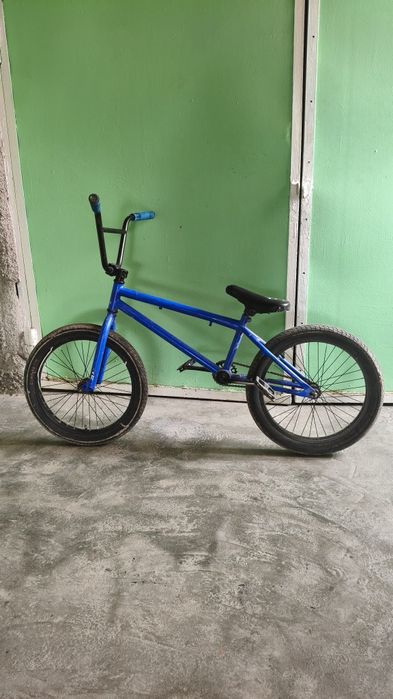 Продаю трюковой вел bmx!