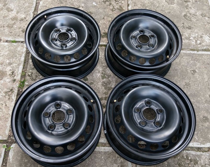 Jante VW pe 16 originale T5 T6 Caravelle 5x120 stare perfecta + capace originale