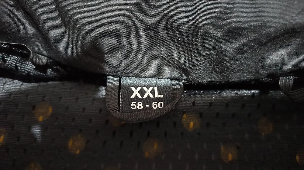 Vând geaca moto Polo Pharao