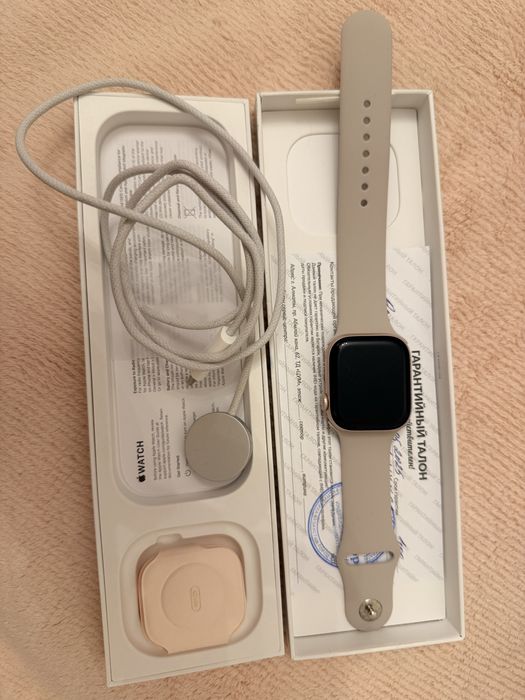 Часы Apple watch 10