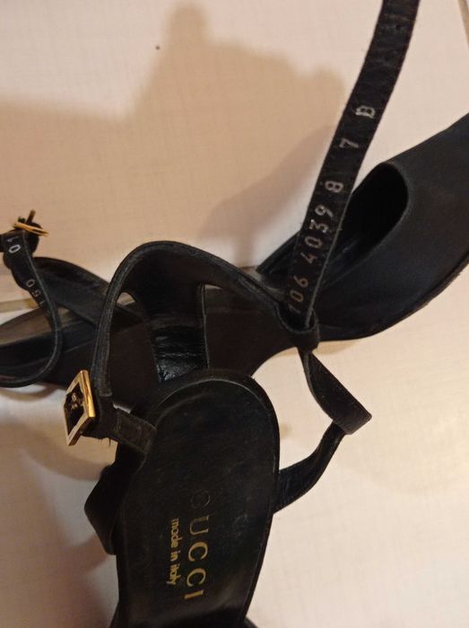 Уникални обувки GUCCI