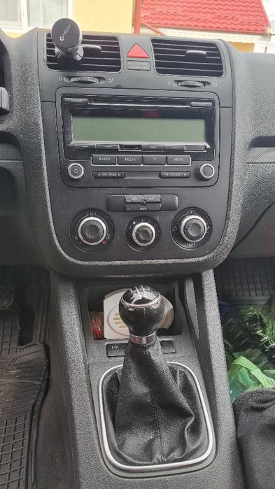 De Vânzare Volkswagen golf 5 1.4 16v