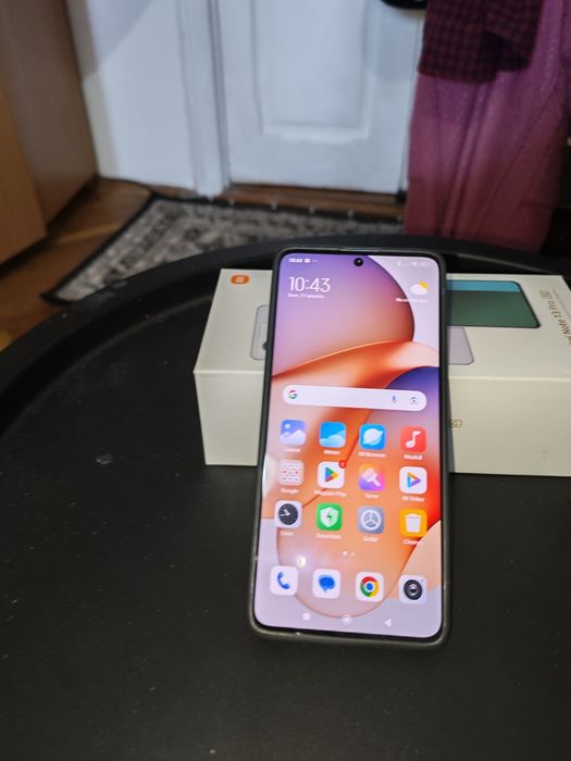 Vând telefon Xiaomi redmi note 13 pro 5g   256 memorie interna ,8g RAM
