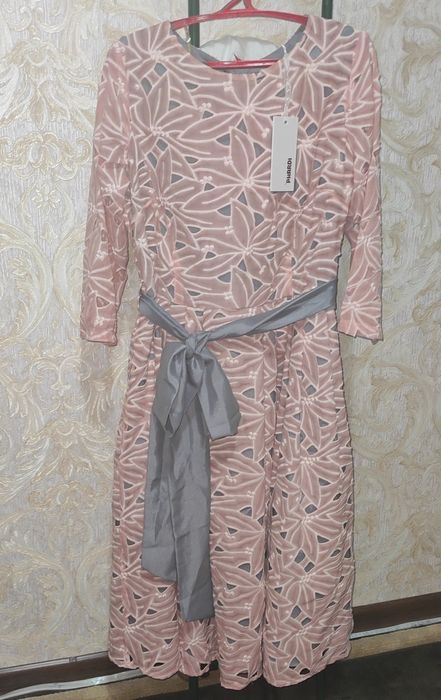 Продам новое турецкое платье размер 48