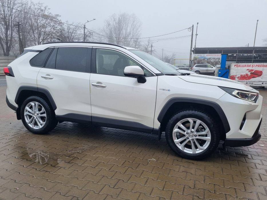 Toyota Rav 4 Luxury