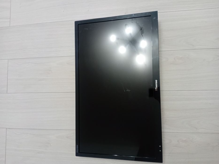 Продам телевизор в отличном состояний