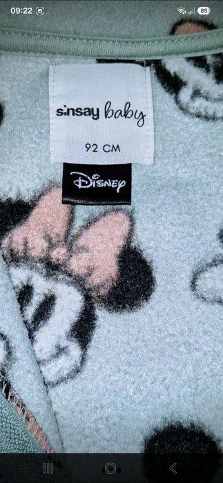 Vând trening Minnie Mouse