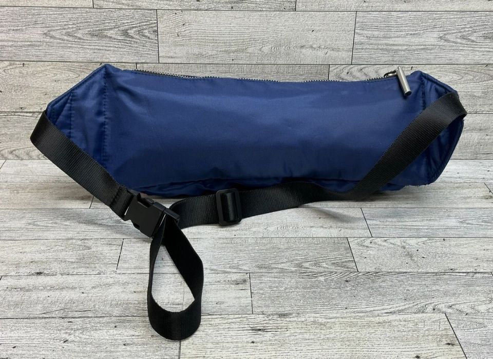 Calvin Klein оригинална унисекс  чанта за кръста Calvin Klein Fragranc
