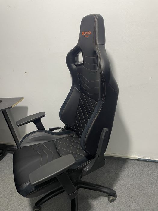 Игровое кресло Canyon Nightfall